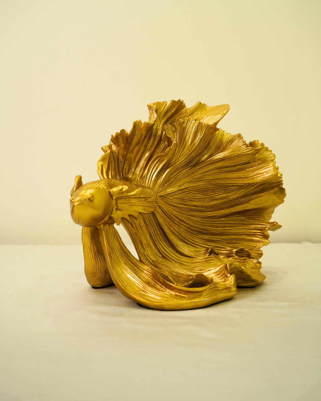 Golden Flow Betta