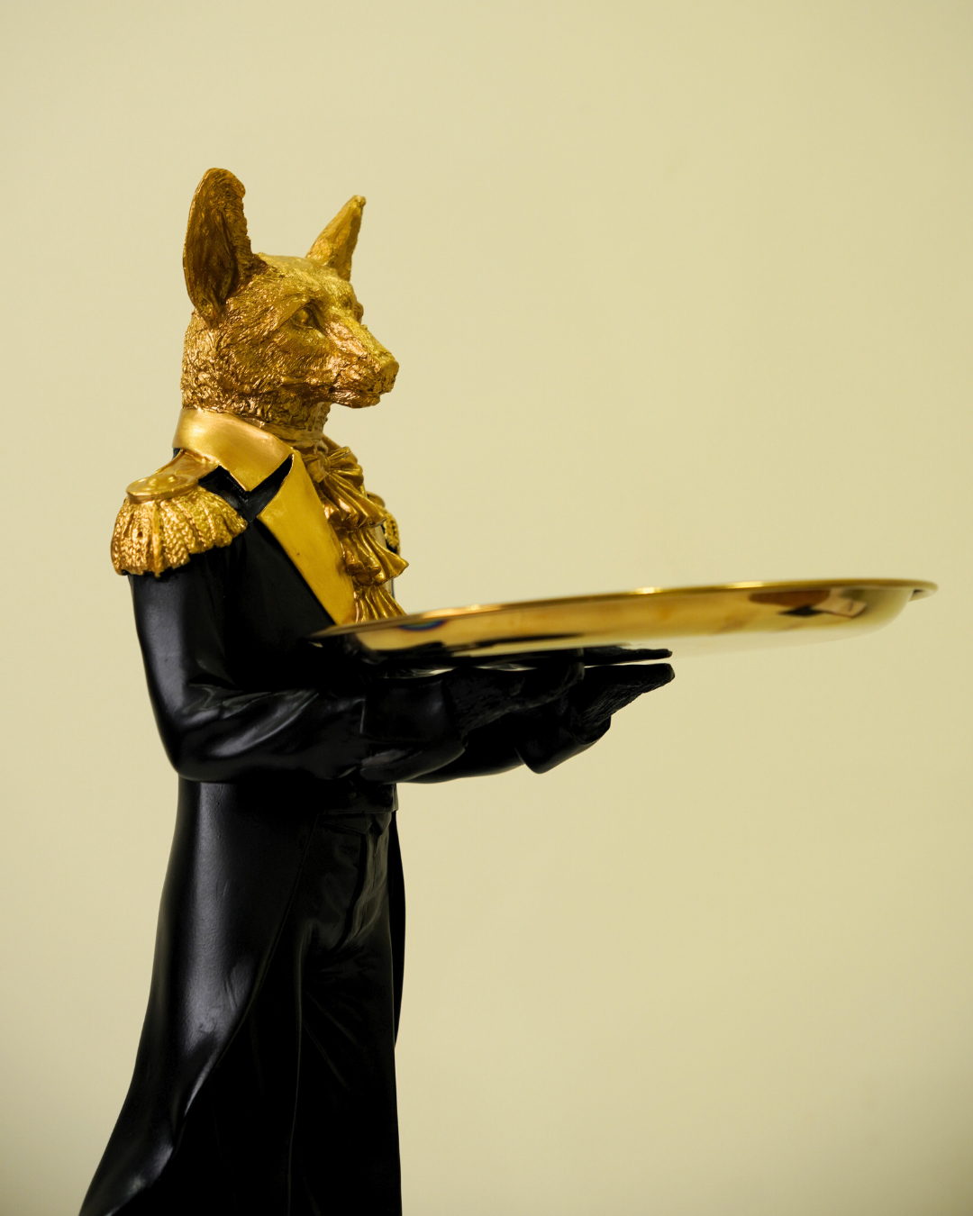Royal Wolf Gold Tray